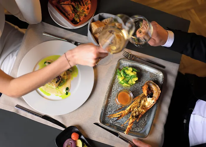 Отель A'mare Задар